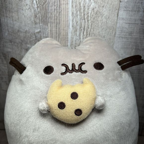Gund Pusheen Snackable Cookie Plush Stuffed Animal 9.5'' Soft Huggable - Picture 2 of 6